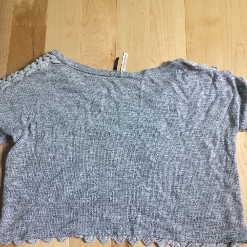 Sweater - Picture 2 of 2